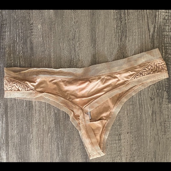 Victoria’s Secret silky nude thong - Picture 2 of 4